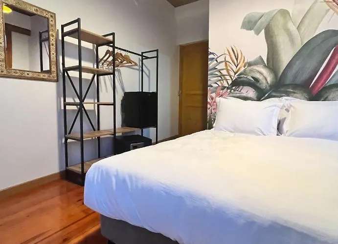 Dimora Kadikoey Hotel *