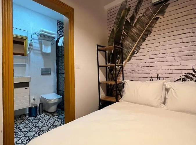 Dimora Kadikoey Hotel *