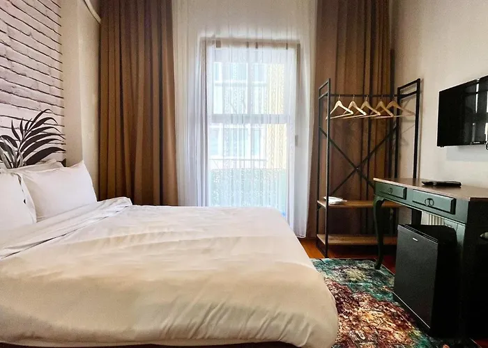 Dimora Kadikoey Hotel *