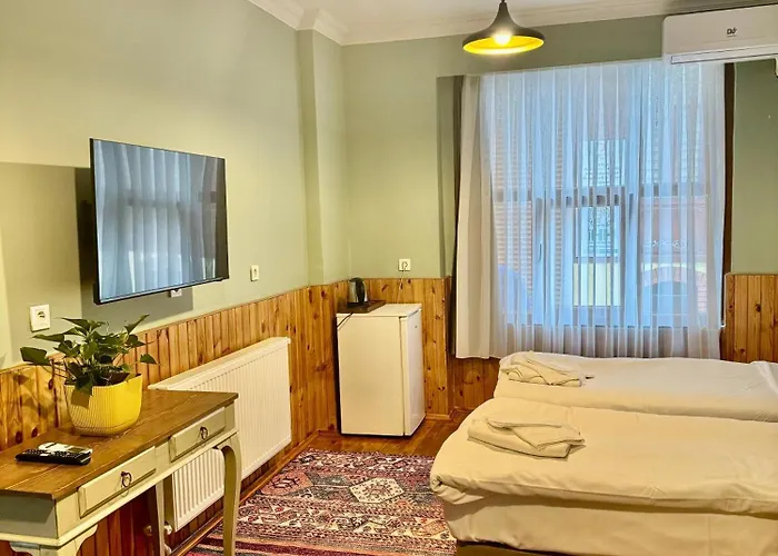 Dimora Kadikoey Hotel *