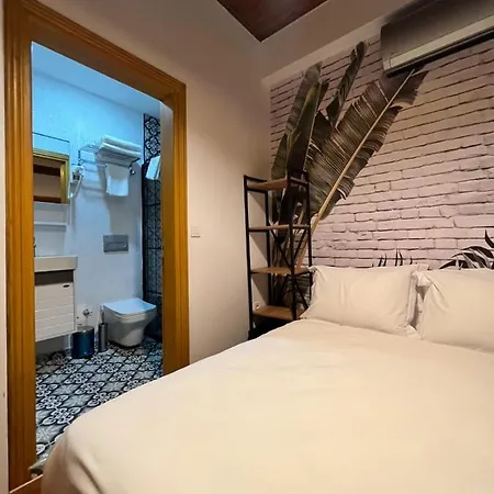 Dimora Kadıköy Otel *